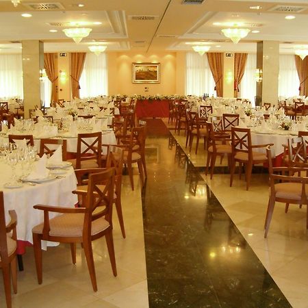 Hotel Villa De Almazán Εξωτερικό φωτογραφία
