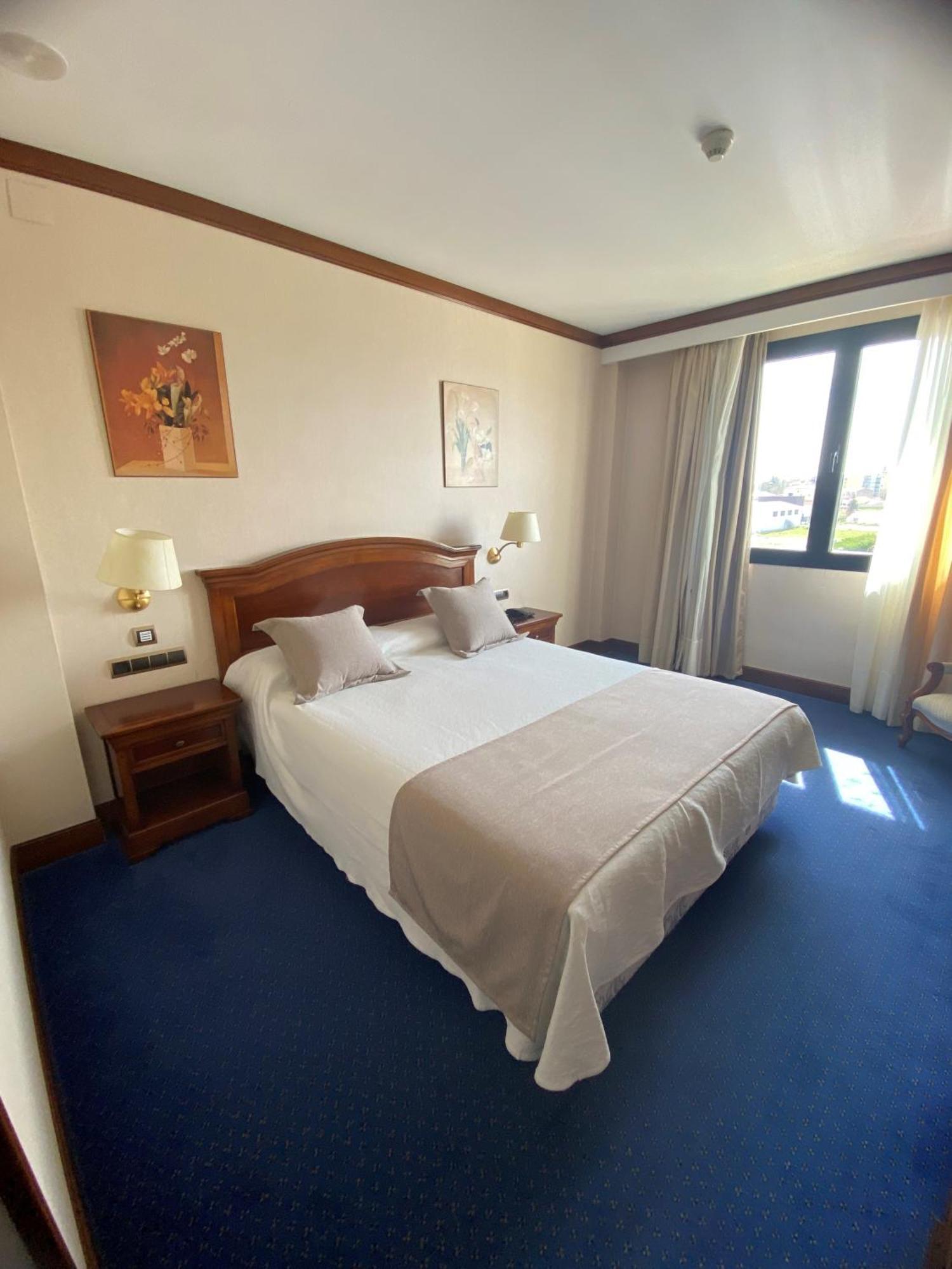 Hotel Villa De Almazán Εξωτερικό φωτογραφία