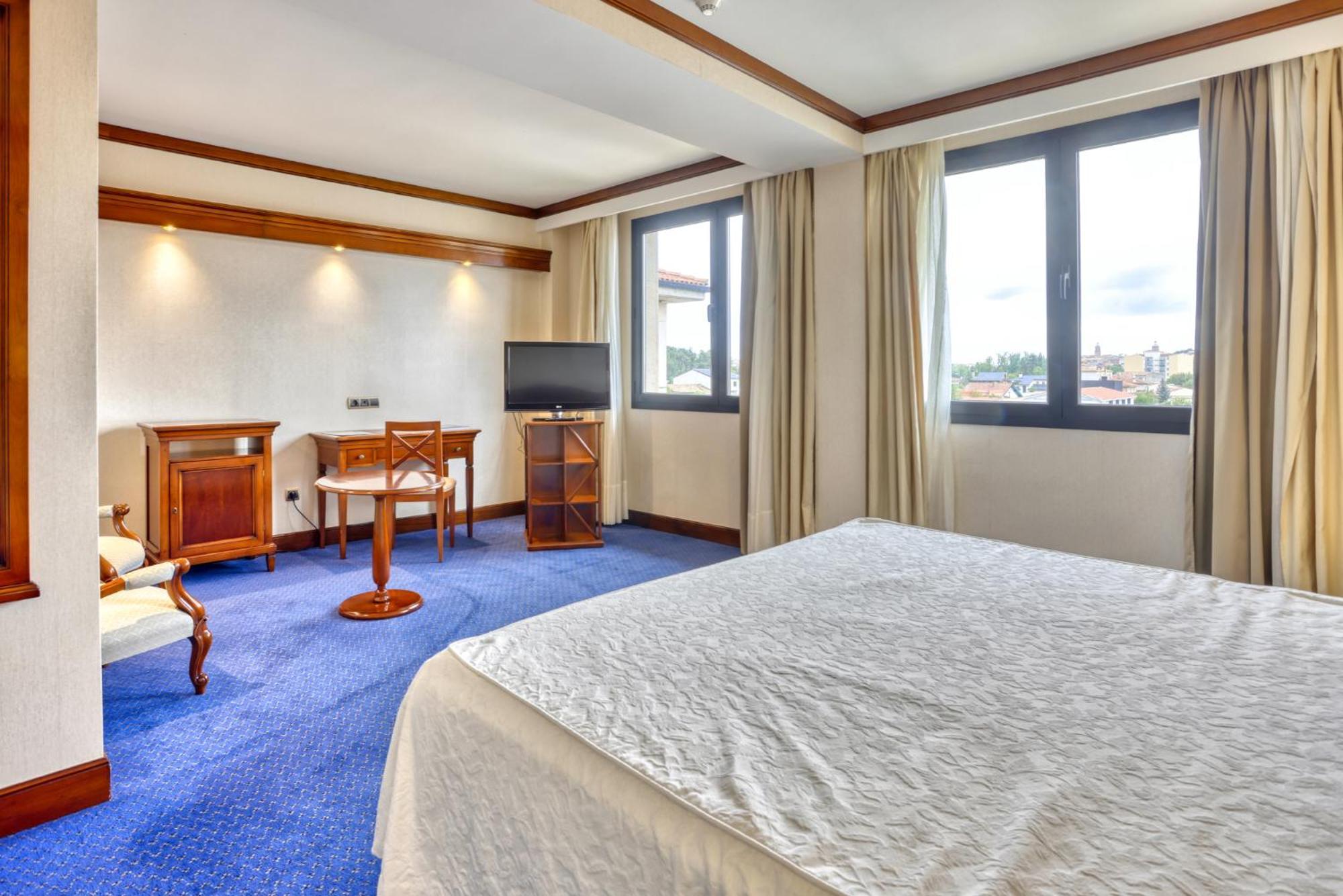 Hotel Villa De Almazán Εξωτερικό φωτογραφία