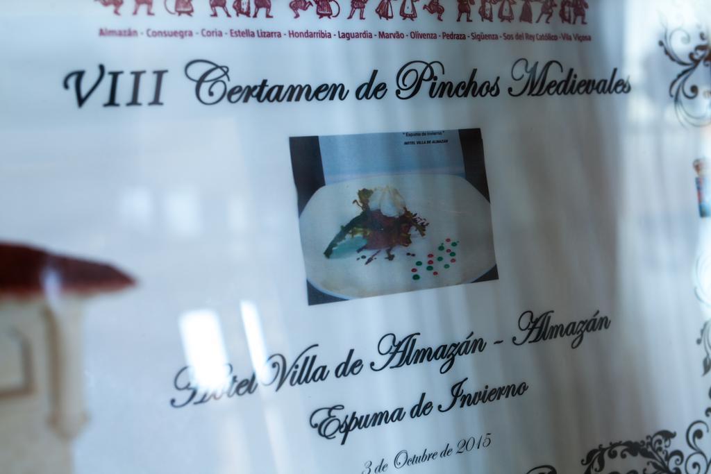 Hotel Villa De Almazán Εξωτερικό φωτογραφία