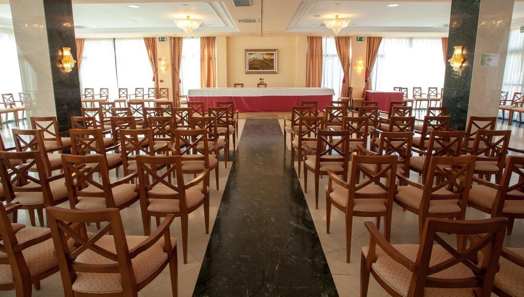 Hotel Villa De Almazán Εξωτερικό φωτογραφία