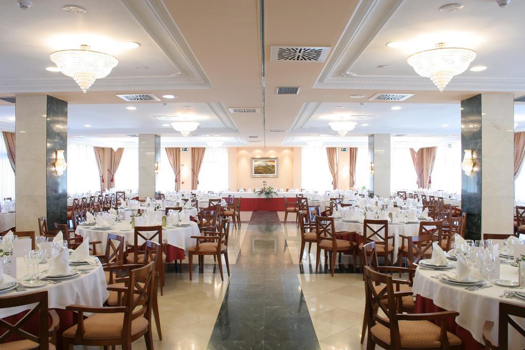 Hotel Villa De Almazán Εξωτερικό φωτογραφία